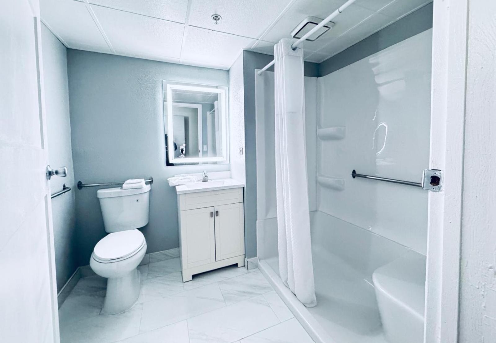 Baymont By Wyndham - Chicago - - O'hare Hotel 2*