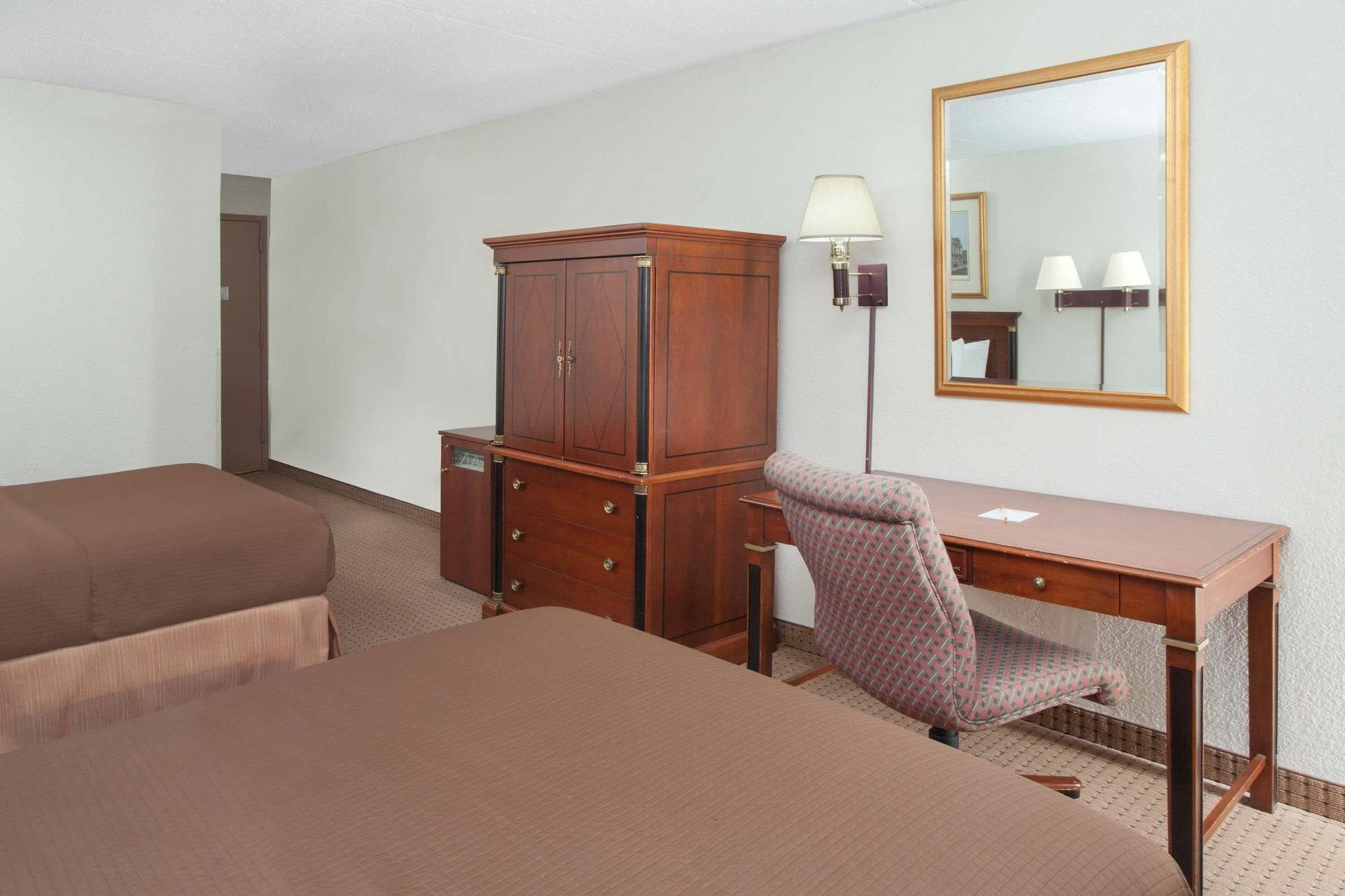 Baymont By Wyndham - Chicago - - O'hare Hotel Addison